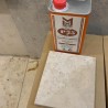 Tinte oscurecedor para envejecer y aparejar el color de  la piedra.  Se aplica en capas para obtener el resultado